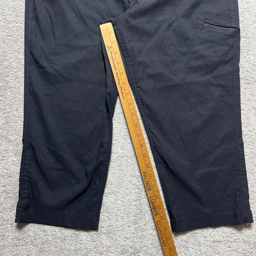 Eddie Bauer Guide Pro Capri Pants Womens 14 Black High Waist Hiking Outdoor - Picture 13 of 16